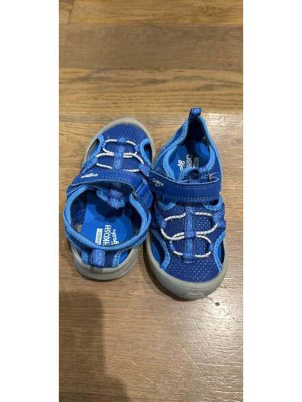 OshKosh B'gosh Water Shoes